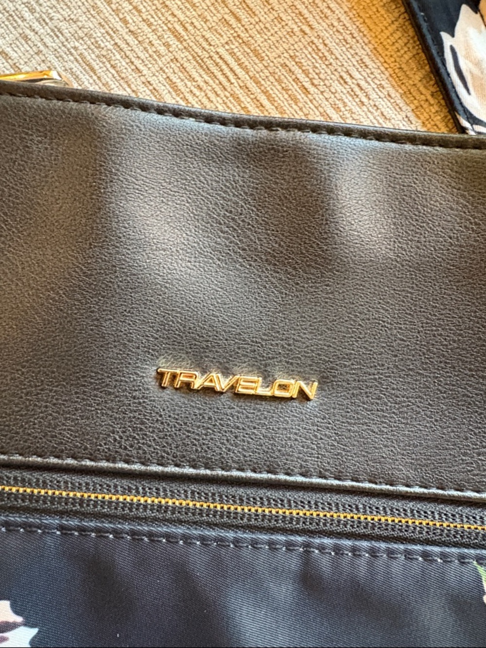 Travelon Addison black floral bag - Picture 2 of 6